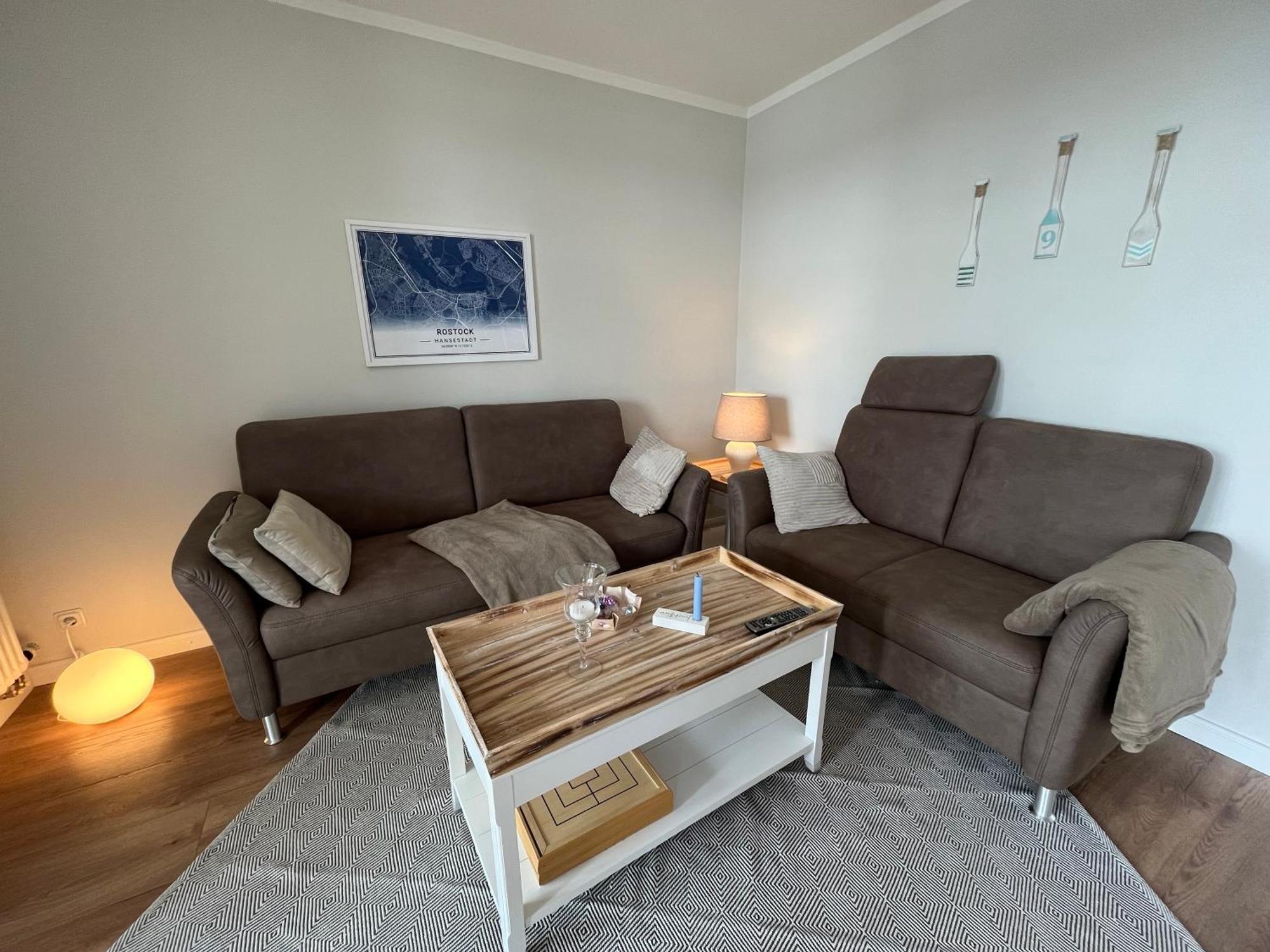 Traumwohnung Mit Stadthafen-panorama! Zwei Schlafzimmer, Parkplatz Rostock